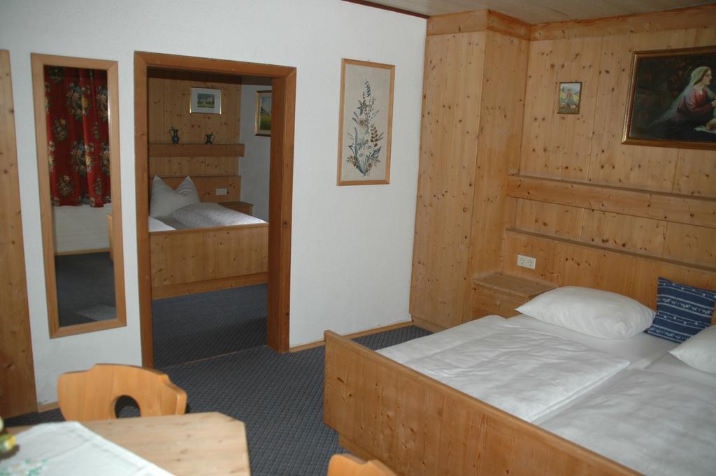 Romantikhaus Hufschmiede Hotel Engelhartszell Exterior foto