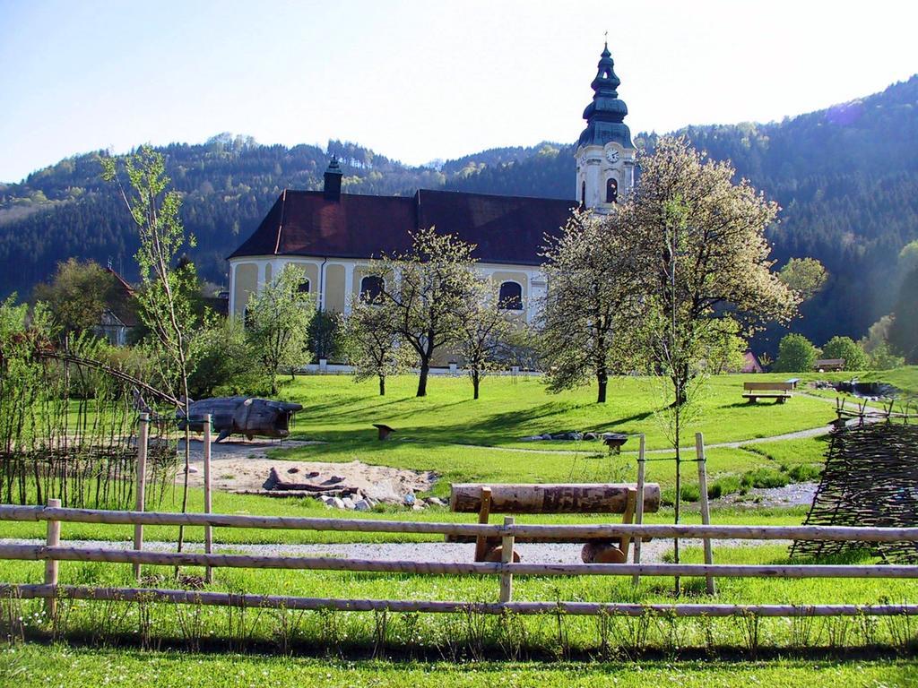 Romantikhaus Hufschmiede Hotel Engelhartszell Exterior foto